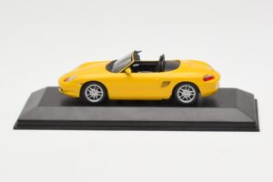 Porsche Boxster 986 Amarillo Minichamps 1:43 400062072