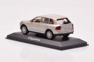 Porsche Cayenne 9PA Beige Minichamps 1:43 WAPC2000513 Metal - imagen 3 de 4