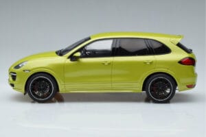 Porsche Cayenne GTS 92A Peridot Verde GT Spirit 1:18 GT020A Resina - imagen 3 de 6