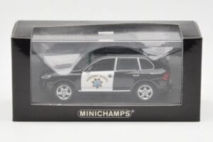 Porsche Cayenne 9PA Highway Patrol Minichamps 1:43 400066291 Metal - imagen 4 de 4