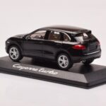 Porsche Cayenne 92A Turbo Negro Minichamps 1:43 - image 3 of 4