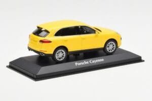 Porsche Cayenne 92A Amarillo MaxiChamps 1:43 940063201 Metal - imagen 2 de 4