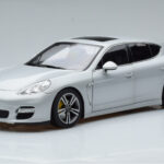 Porsche Panamera 970 Turbo Plata Norev 1:18