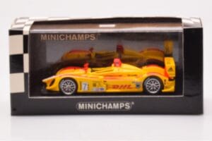 Porsche RS Spyder LMP2 #7 R. Dumas / T. Bernhard / E. Collard Sebring 12 Hours Winners 2008 Minichamps 1:43 400086807 Metal - imagen 4 de 4