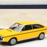 Renault 15 TL Amarillo Negro Norev 1:18 185351 - image 6 of 6