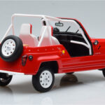 Renault 4L JP4 Rojo Otto 1:18 - image 2 of 6