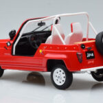 Renault 4L JP4 Rojo Otto 1:18 - image 5 of 6