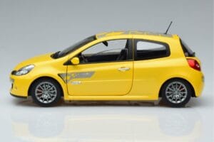 Renault Clio RS Mk3 F1 Team Norev 1:18 185236 Metal - imagen 4 de 7