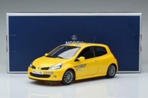 Renault Clio RS Mk3 F1 Team Norev 1:18 185236 Metal - imagen 7 de 7