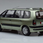 Renault Espace 3 Verde Otto 1:18 - image 5 of 6