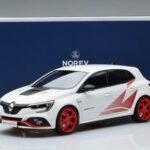 Renault Megane RS Trophy-R Mk4 Blanco Norev 1:18 - image 6 of 6
