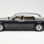 Rolls-Royce Phantom VII EWB Negro y Plata Kyosho 1:18 08841BKS - image 4 of 8