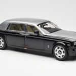 Rolls-Royce Phantom VII EWB Negro y Plata Kyosho 1:18 08841BKS - image 6 of 8