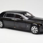 Rolls-Royce Phantom VII EWB Diamond Negro Kyosho 1:18 08841DBK2 - image 6 of 8