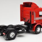 Scania 143M 470 Topline Rojo MCG 1:18 MCG18142 - image 3 of 8