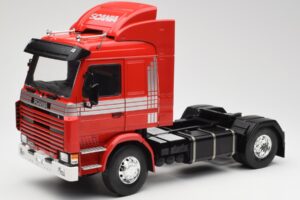 Scania 143M 470 Topline Rojo MCG 1:18 MCG18142