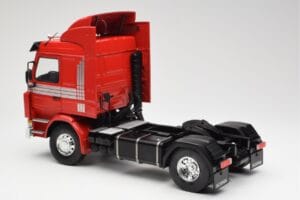 Scania 143M 470 Topline Rojo MCG 1:18 MCG18142 Metal - imagen 7 de 8
