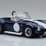 Shelby Cobra 427 S/C Azul Oscuro Kyosho 1:18 - image 5 of 9