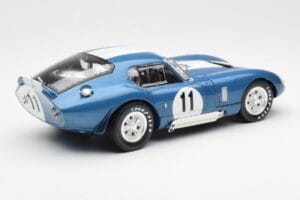 Shelby Daytona Cobra Coupe #11 S. Thompson 24 Hours of Le Mans 1965 CMR 1:18 CMR114 Metal - imagen 3 de 8