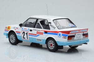 Skoda 130 LR #21 L. Krecek / B. Motl Rally Acropolis 1986 IXO 1:18 18RMC157A Metal - imagen 4 de 6