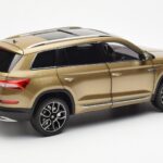 Skoda Kodiaq Dorado FAW 1:18 ZSX000001GOL - image 3 of 8