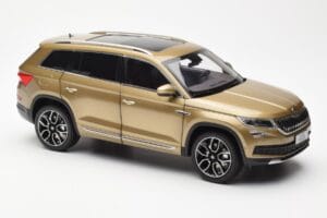Skoda Kodiaq Dorado FAW 1:18 ZSX000001GOL Metal - imagen 6 de 8