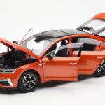 Skoda Octavia Pro Naranja FAW 1:18 ZMR000006ORA - image 2 of 8