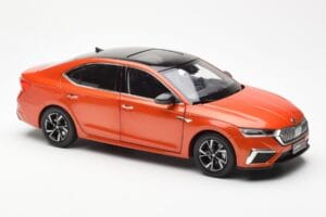 Skoda Octavia Pro Naranja FAW 1:18 ZMR000006ORA Metal - imagen 6 de 8