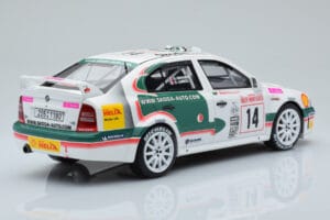 Skoda Octavia WRC #14 D. Auriol / D. Giraudet Rally Monte Carlo 2003 Otto 1:18 OT431 Resina - imagen 2 de 6