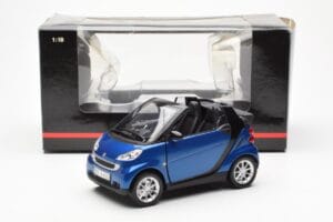 Smart Fortwo 451 Cabrio Azul & Negro Minichamps 1:18 150036330 Metal - imagen 8 de 8