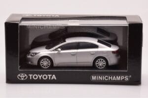 Toyota Avensis T270 Plata Minichamps 1:43 403166903 Metal - imagen 4 de 4