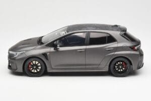 Toyota GR Corolla Morizo Edition Gris Otto 1:18 OT451 Resina - imagen 3 de 6