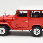 Toyota Land Cruiser FJ40 Van Rojo Kyosho 1:18 08971R - image 4 of 8