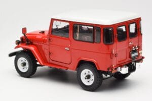 Toyota Land Cruiser FJ40 Van Rojo Kyosho 1:18 08971R Metal - imagen 7 de 8