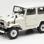 Toyota Land Cruiser FJ40 Van Blanco Kyosho 1:18 08971W