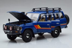 Toyota Land Cruiser 60 Azul Con Piezas Opcionales Kyosho 1:18 08956XBL Metal - imagen 2 de 11