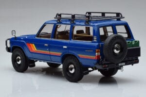 Toyota Land Cruiser 60 Azul Con Piezas Opcionales Kyosho 1:18 08956XBL Metal - imagen 6 de 11