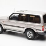 Toyota Land Cruiser HDJ80 Beige Metalizado Otto 1:18 OT438 - image 5 of 6