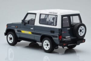 Toyota Land Cruiser LJ73 Gris Otto 1:18 OT437 Resina - imagen 5 de 6