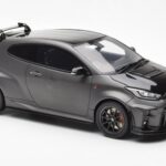 Toyota GR Yaris Circuit Package Negro Otto 1:18 OT1046 - image 4 of 6