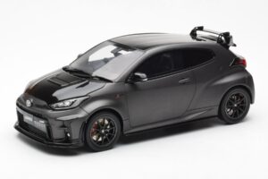 Toyota GR Yaris Circuit Package Negro Otto 1:18 OT1046
