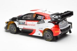 Toyota GR Yaris Rally1 #17 S. Ogier / V. Landais Safari Rally Kenya 2023 IXO 1:18 18RMC173A Metal - imagen 5 de 6