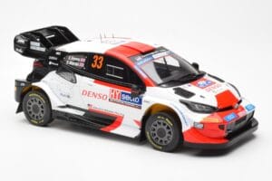 Toyota GR Yaris Rally1 #33 E. Evans / S. Martin Rally Finland 2023 IXO 1:18 18RMC174A Metal - imagen 4 de 6
