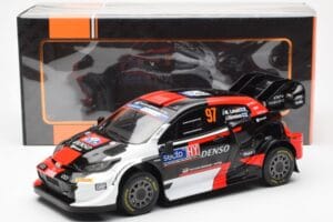 Toyota GR Yaris Rally1 #97 J-M. Latvala / J. Hanninen Rally Finland 2023 IXO 1:18 18RMC174B Metal - imagen 6 de 6