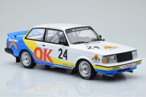 Volvo 240 Turbo Beckers #24 P.G. Andersson Nurburgring 1985 IXO 1:18 18RMC105A Metal - imagen 4 de 6
