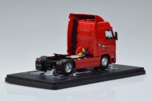 Volvo FH12 Rojo IXO 1:43 TR123 Metal - imagen 2 de 6