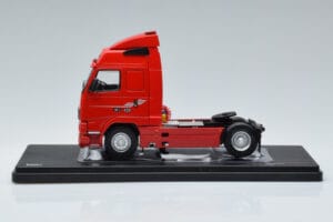 Volvo FH12 Rojo IXO 1:43 TR123 Metal - imagen 3 de 6
