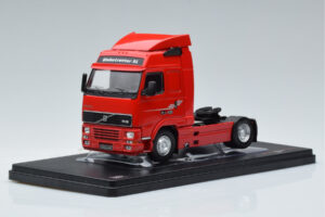 Volvo FH12 Rojo IXO 1:43 TR123