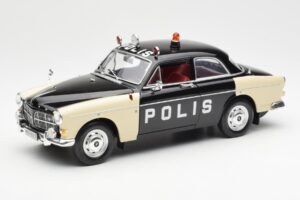 Volvo P121 Policía Revell 1:18 8904