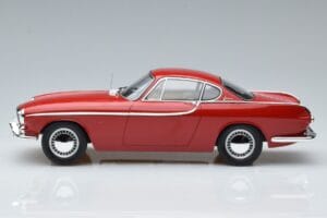 Volvo P1800 Rojo Norev 1:18 188700 Metal - imagen 3 de 6